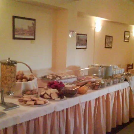 Yannis Corfu Hotel Ypsos