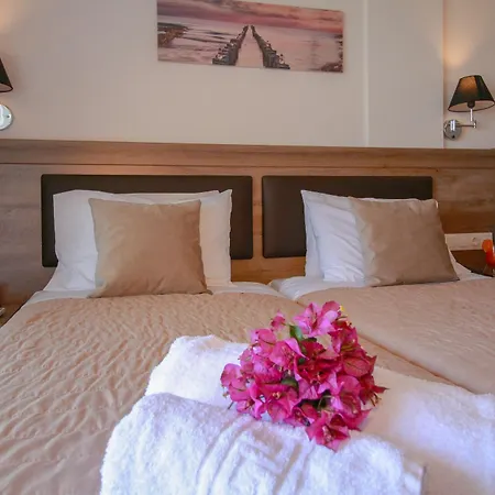 Yannis Corfu 3* イプソス